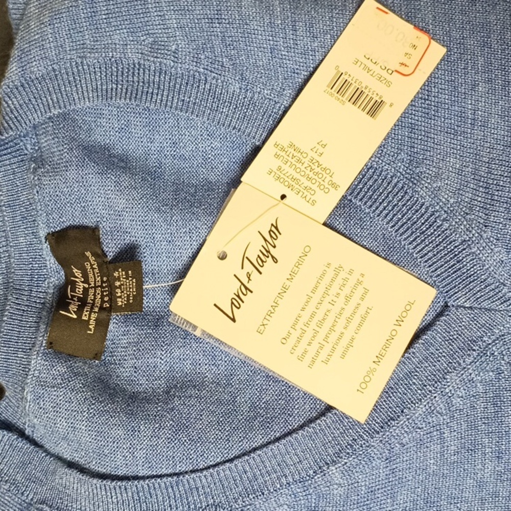 Lord & Taylor Blue V-Neck Sweater - Picture 3 of 7